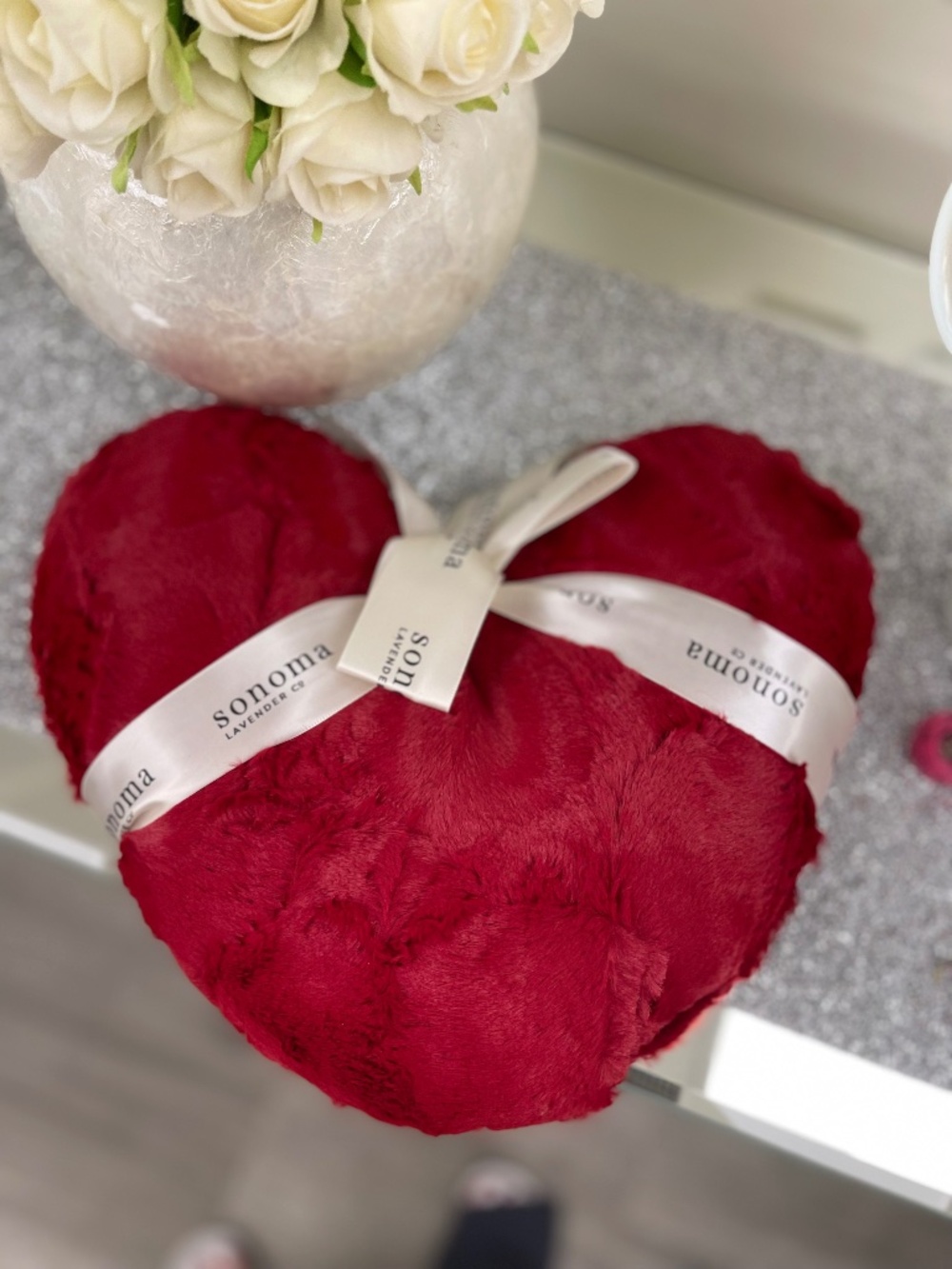 Sonoma Lavender Co. Plush RED HEART PILLOW Heat Therapeutic Microwaveable NWT